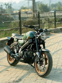 Green Yamaha XSR155