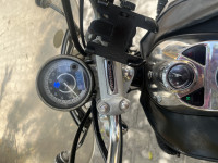 Bajaj Avenger Cruise 220