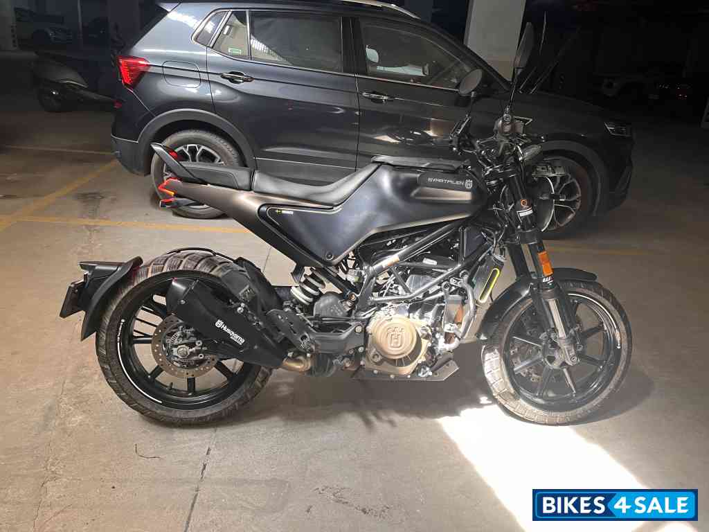 Husqvarna Svartpilen 250