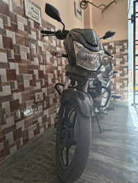 Black TVS Victor