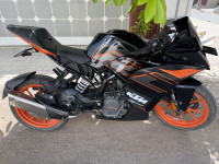 Black Orange KTM RC 125 2020