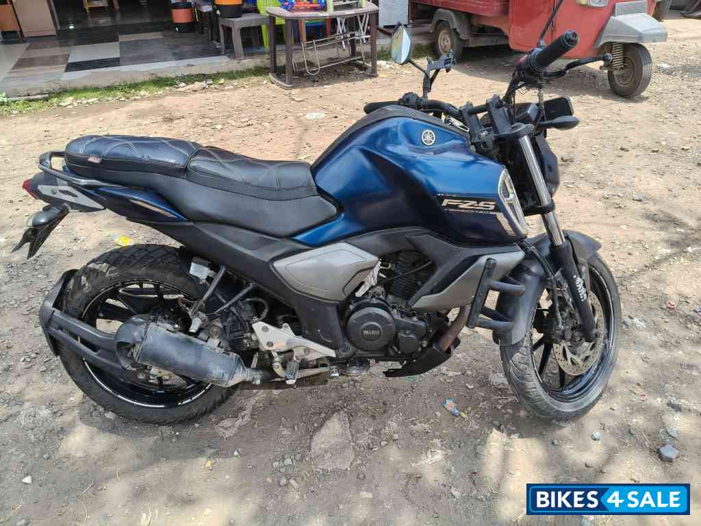 Yamaha FZ-S FI V3
