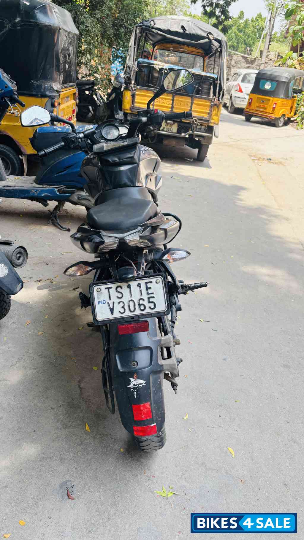 Bajaj Pulsar NS 125 Bajaj Pulsar NS 125