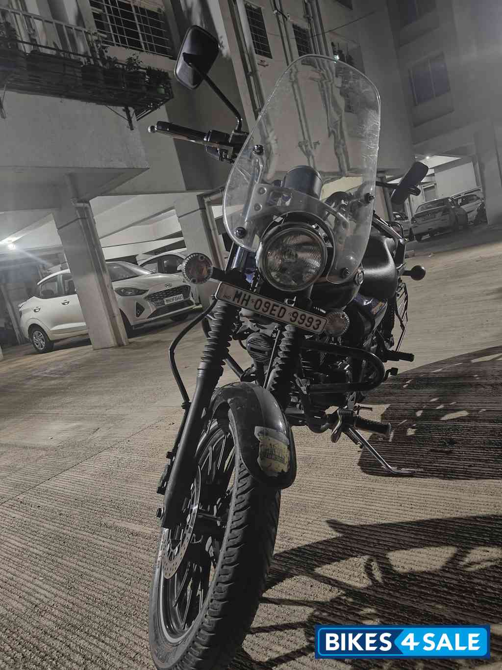 Blue Bajaj Avenger Street 150 Blue Bajaj Avenger Street 150