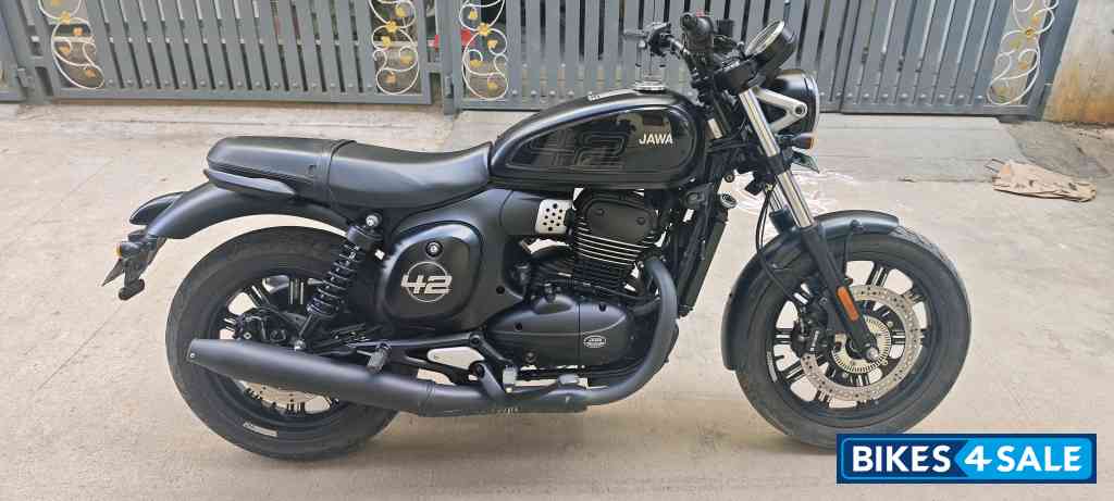 Jawa 42 FJ