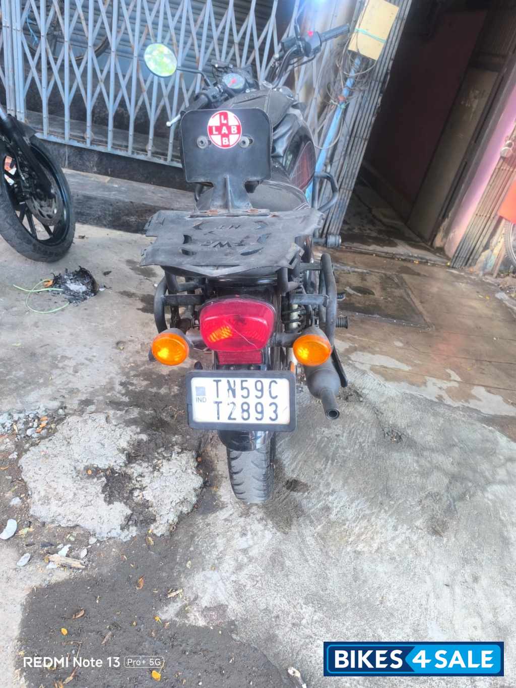 Kawasaki W175 BS6 2023
