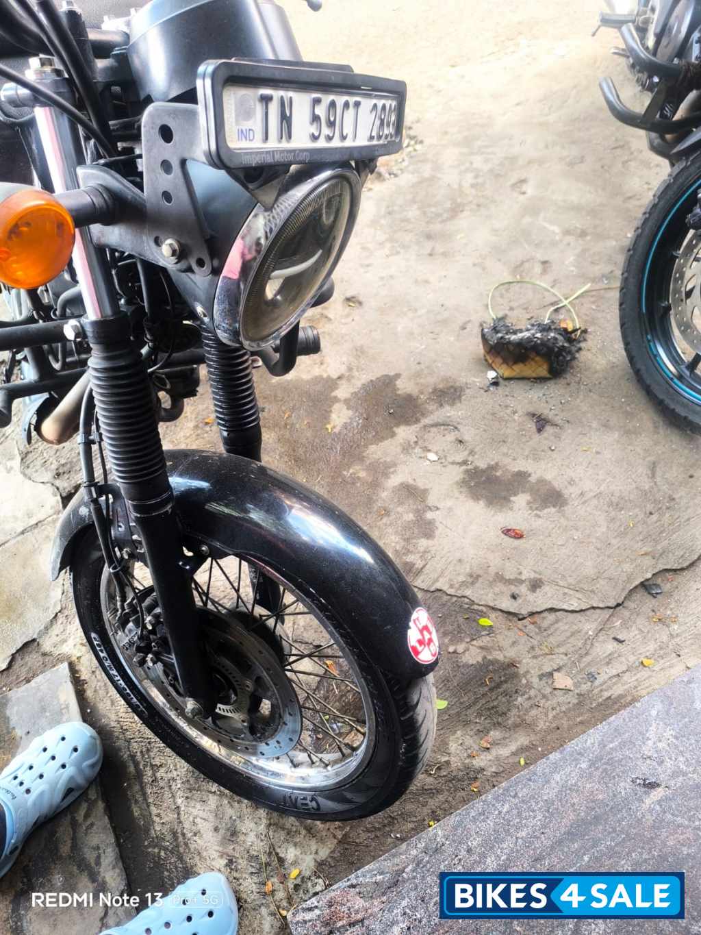 Kawasaki W175 BS6 2023