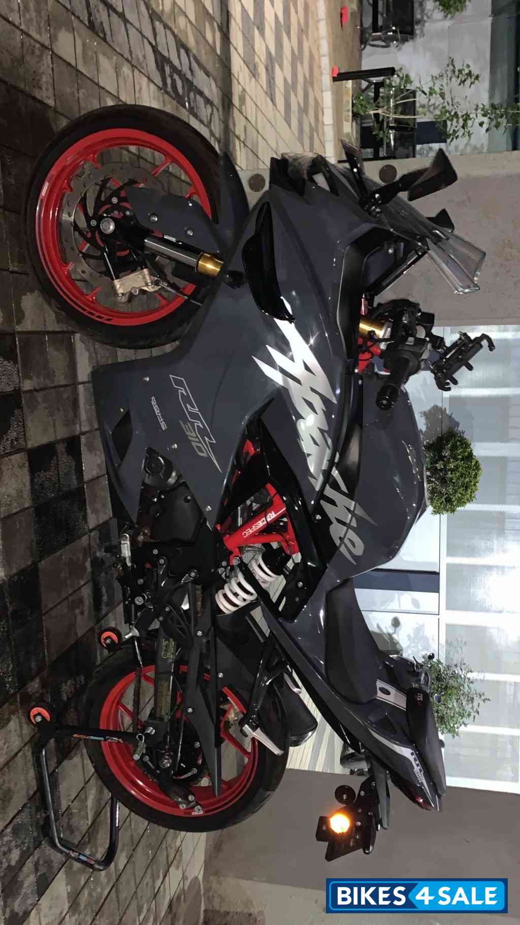 TVS Apache RR 310 TVS Apache RR 310