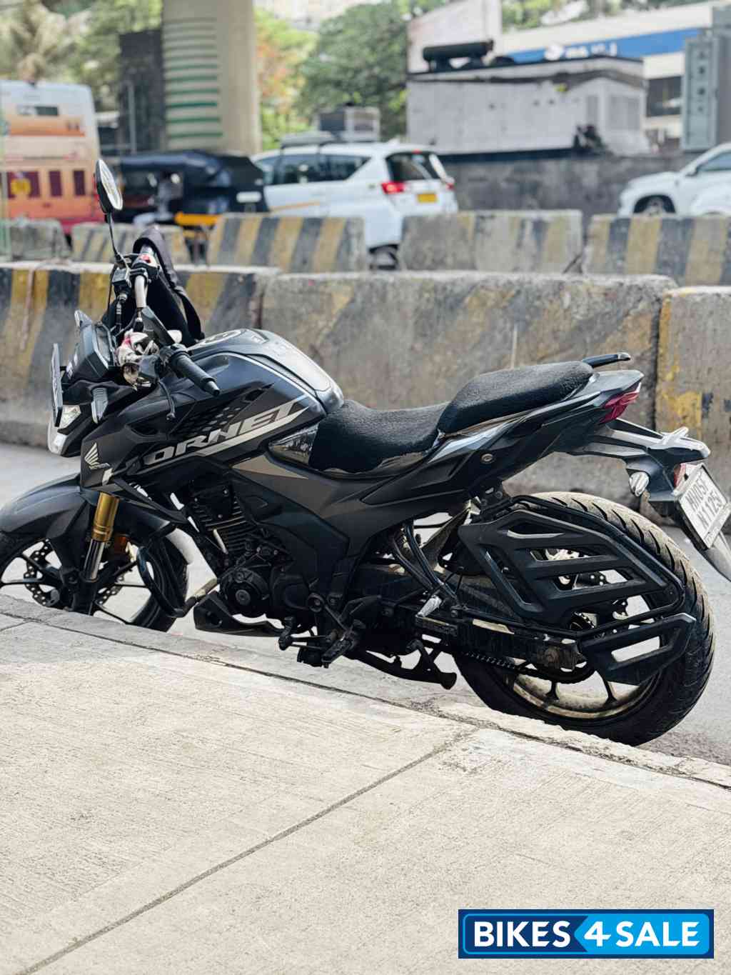 Grey Honda Hornet 2.0 Grey Honda Hornet 2.0