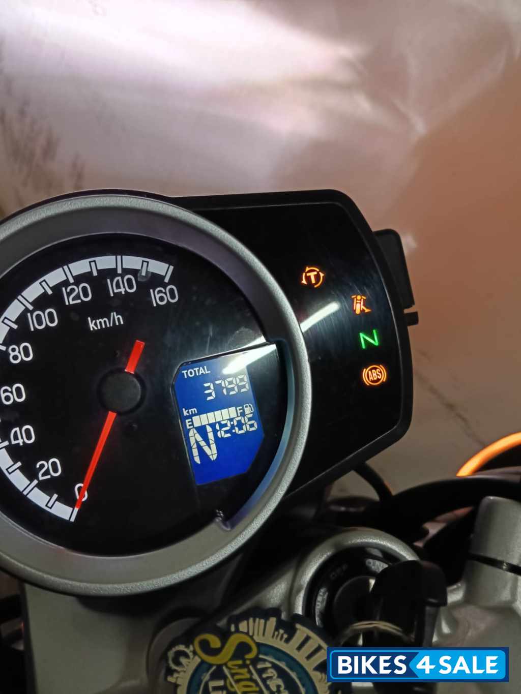 Mat Massive Gray Mat Honda Hness CB350 DLX Pro Mat Massive Gray Mat Honda Hness CB350 DLX Pro