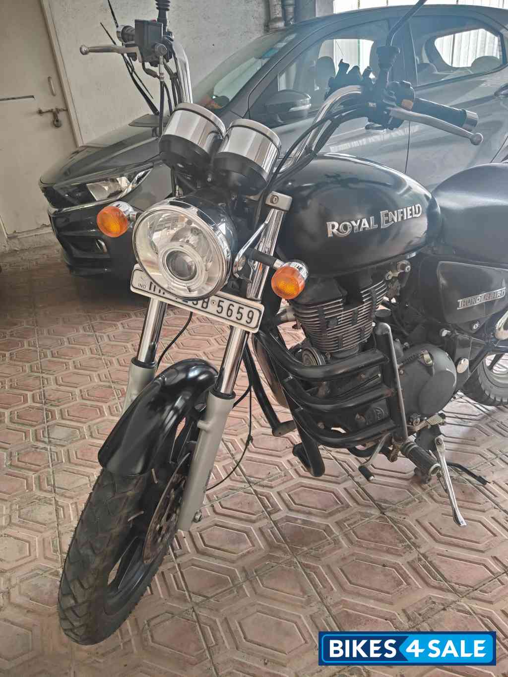 Royal Enfield Thunderbird 350 Royal Enfield Thunderbird 350