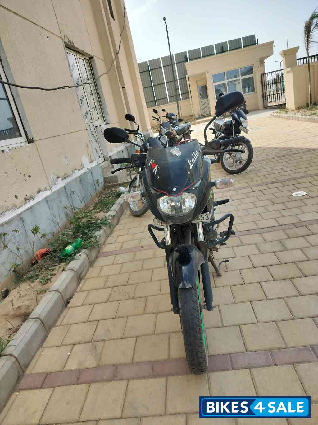 Bajaj Pulsar 150 Classic
