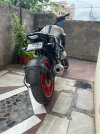 Grey Yamaha MT-15