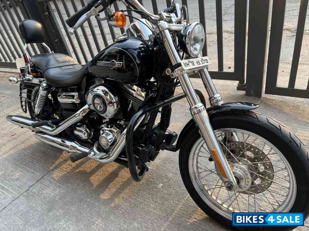 Harley Davidson Dyna FXDC Super Glide Custom Harley Davidson Dyna FXDC Super Glide Custom