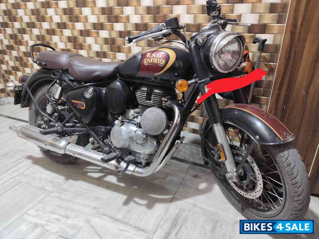 Black Royal Enfield Classic 350 Single Channel BS6