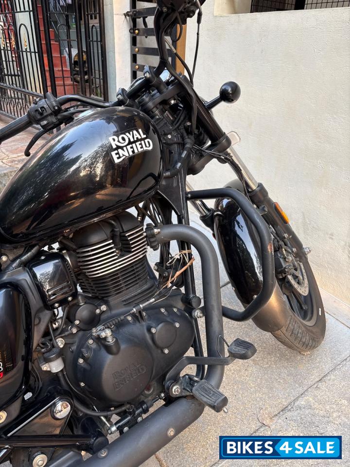 Royal Enfield Meteor 350 Fireball Royal Enfield Meteor 350 Fireball
