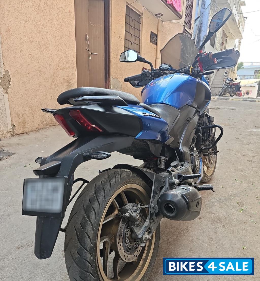 Glacier Blue Bajaj Dominar 400 ABS BS6 Glacier Blue Bajaj Dominar 400 ABS BS6