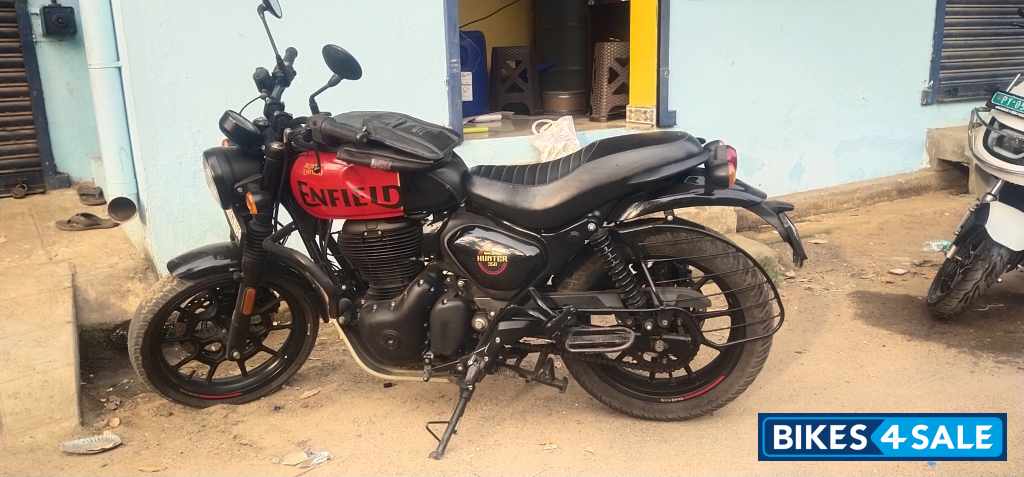 Royal Enfield Hunter 350 Metro