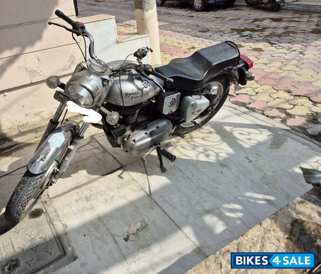 Grey Royal Enfield Bullet Electra 5S Grey Royal Enfield Bullet Electra 5S