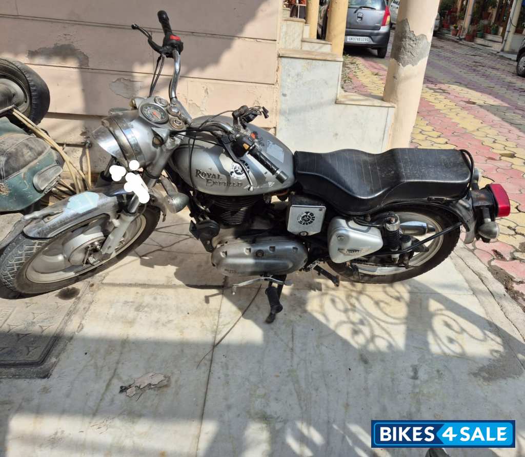 Grey Royal Enfield Bullet Electra 5S Grey Royal Enfield Bullet Electra 5S