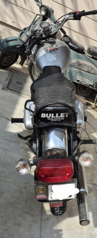 Grey Royal Enfield Bullet Electra 5S