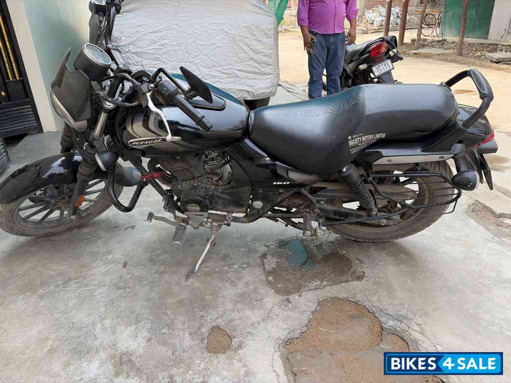 Bajaj Avenger Street 160 BS6
