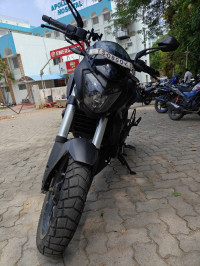 Bajaj Dominar 400