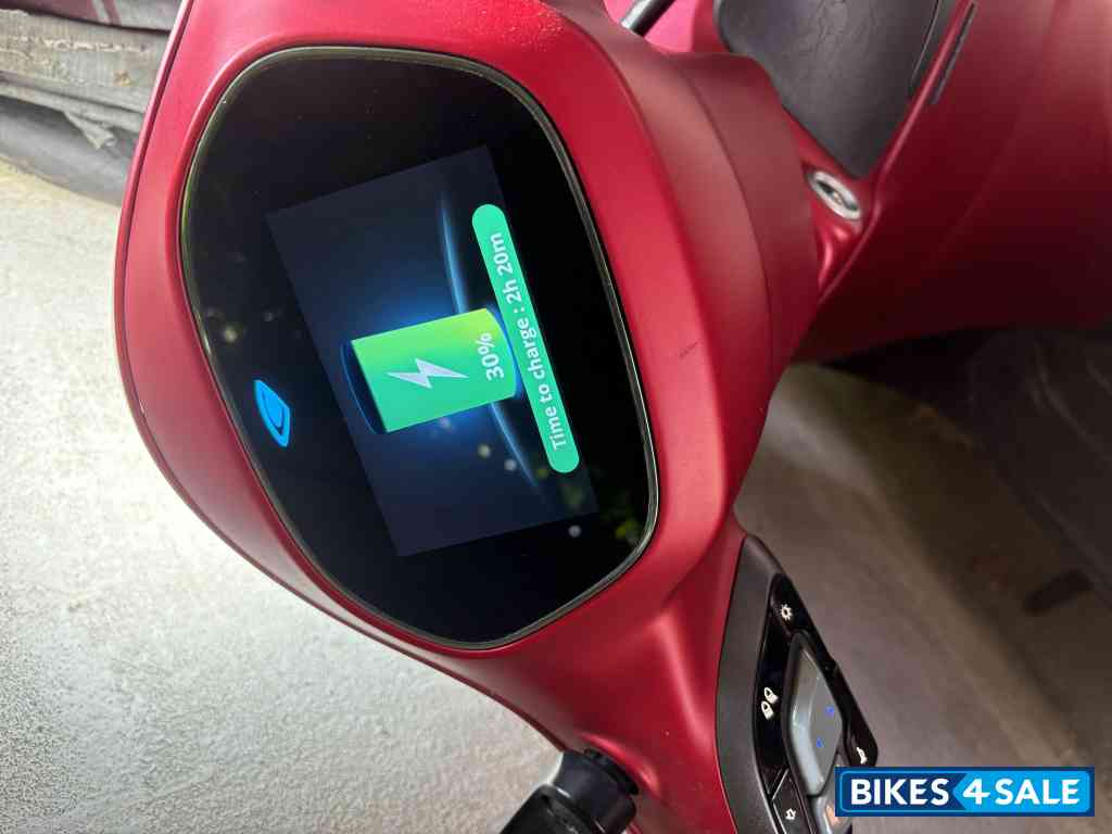 Mat Red Bajaj Chetak C3501 Mat Red Bajaj Chetak C3501