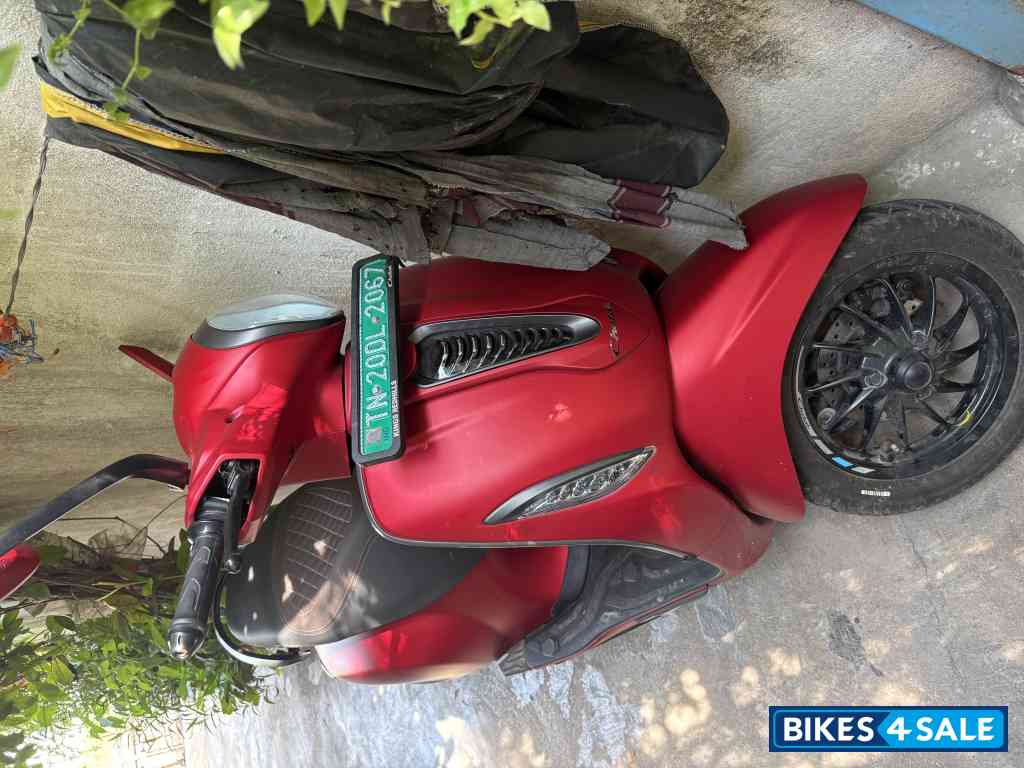 Mat Red Bajaj Chetak C3501 Mat Red Bajaj Chetak C3501