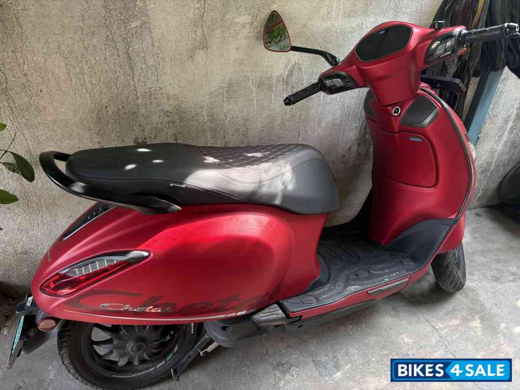 Mat Red Bajaj Chetak C3501 Mat Red Bajaj Chetak C3501