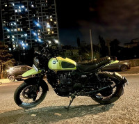 Outlaw Olive Yezdi Scrambler Single Tone