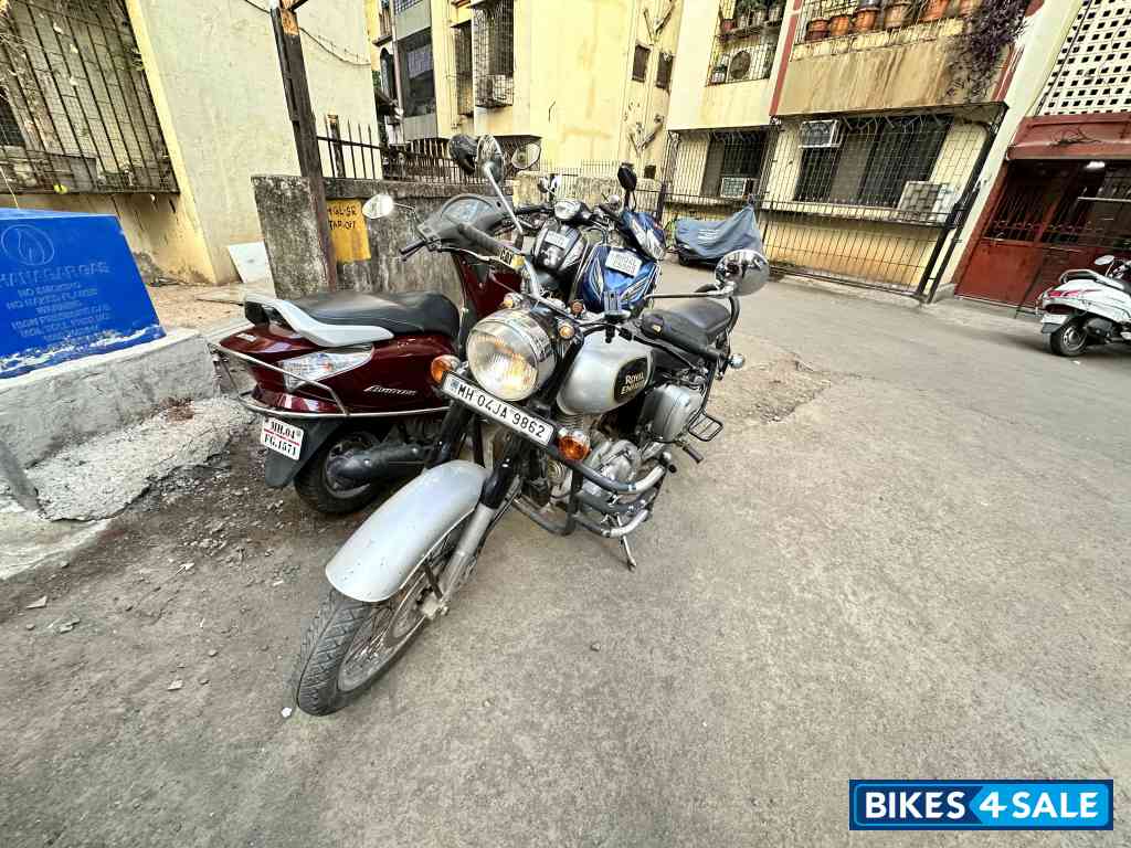 Royal Enfield Classic 350 Royal Enfield Classic 350