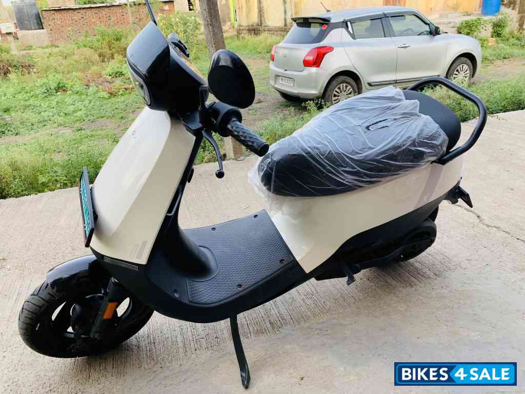 Ola S1X 3 kWh Ola S1X 3 kWh