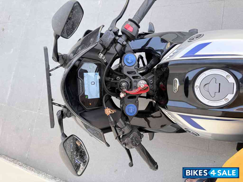 Carbon Coler Yamaha YZF R1M