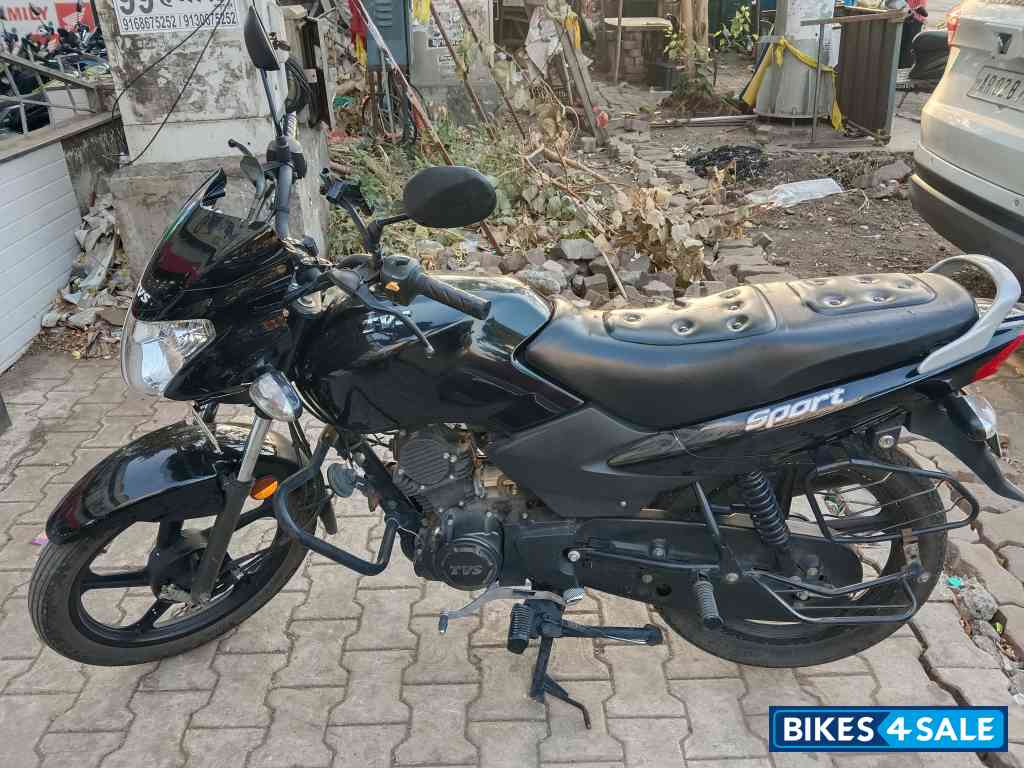 TVS Sport BS6