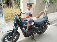 Royal Enfield Hunter 350 Metro