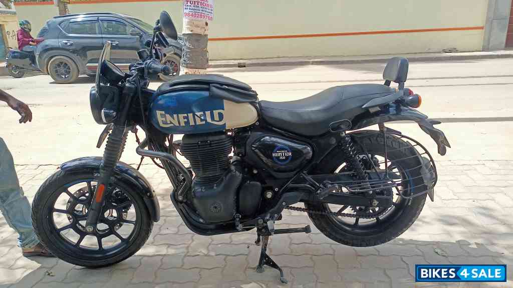 Rebel Blue Royal Enfield Hunter 350 Metro Rebel Blue Royal Enfield Hunter 350 Metro