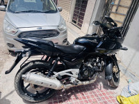 Bajaj Pulsar 220F