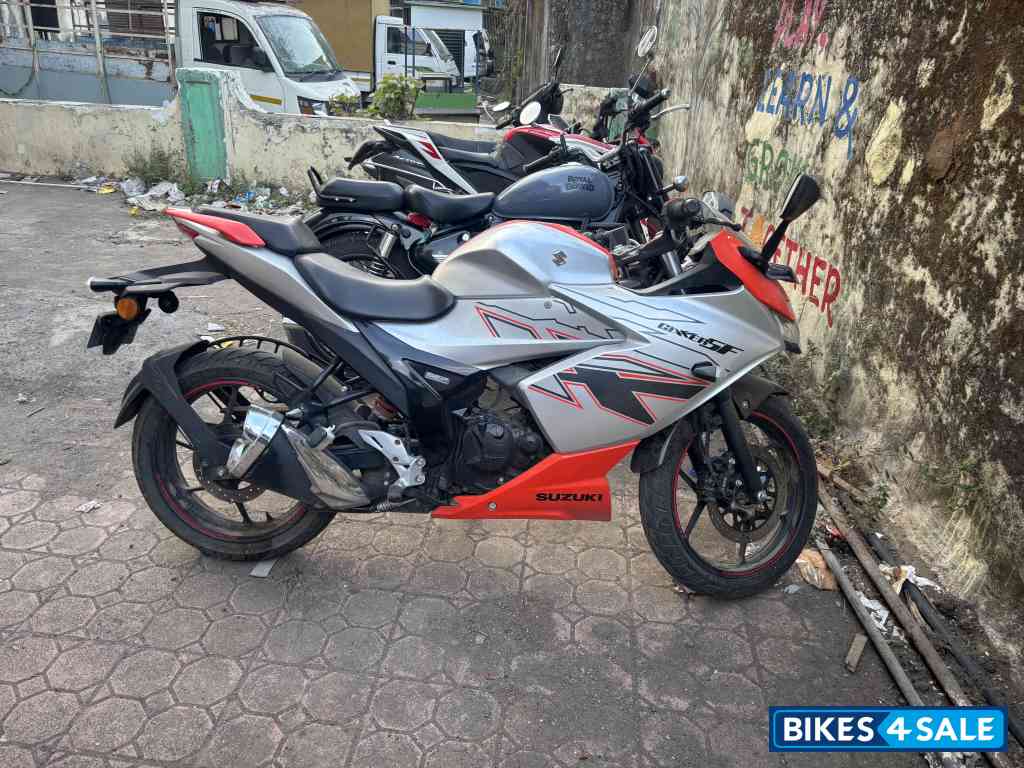 Orange Grey Suzuki Gixxer SF BS6