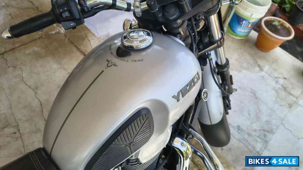 Silver Yezdi Roadster Chrome