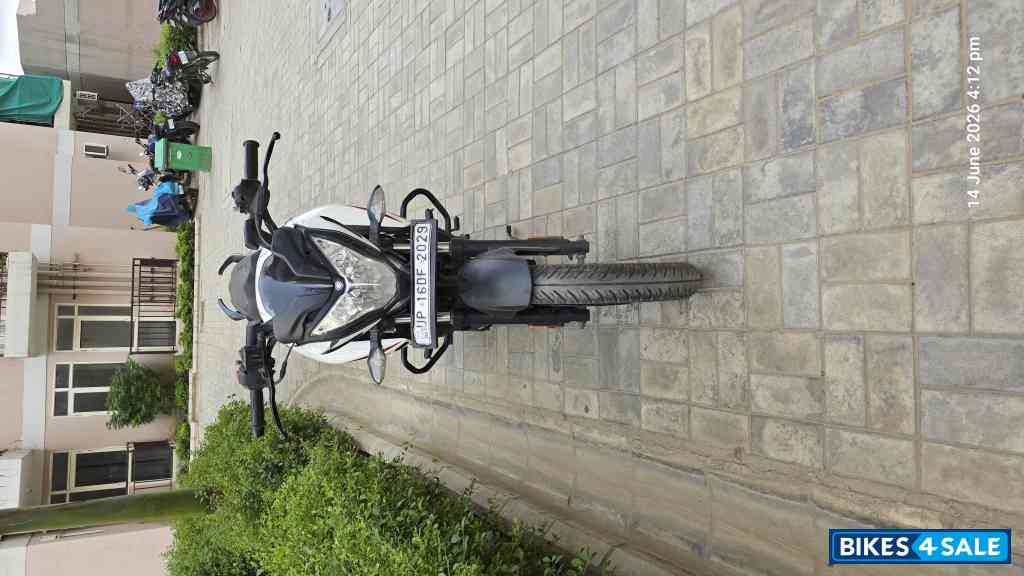 Bajaj Pulsar NS 160 BS6 Bajaj Pulsar NS 160 BS6