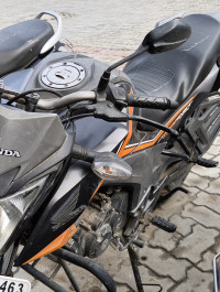 Black Orange Honda CB Hornet 160R