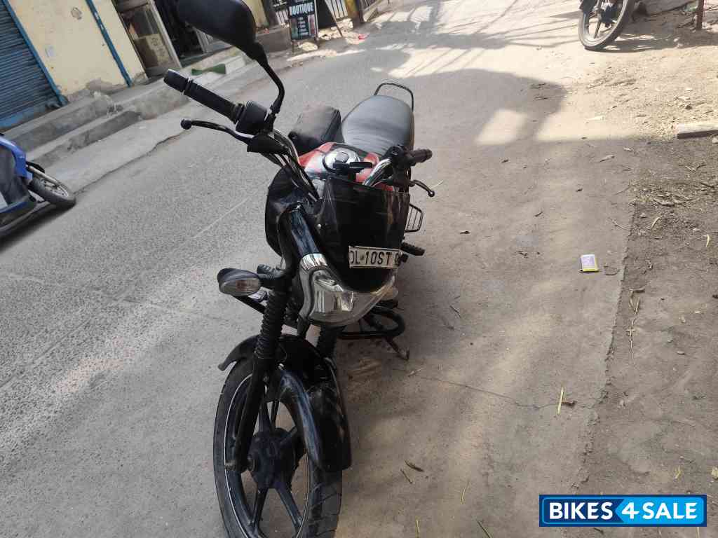 Ebony Black Met Bajaj V12 Ebony Black Met Bajaj V12