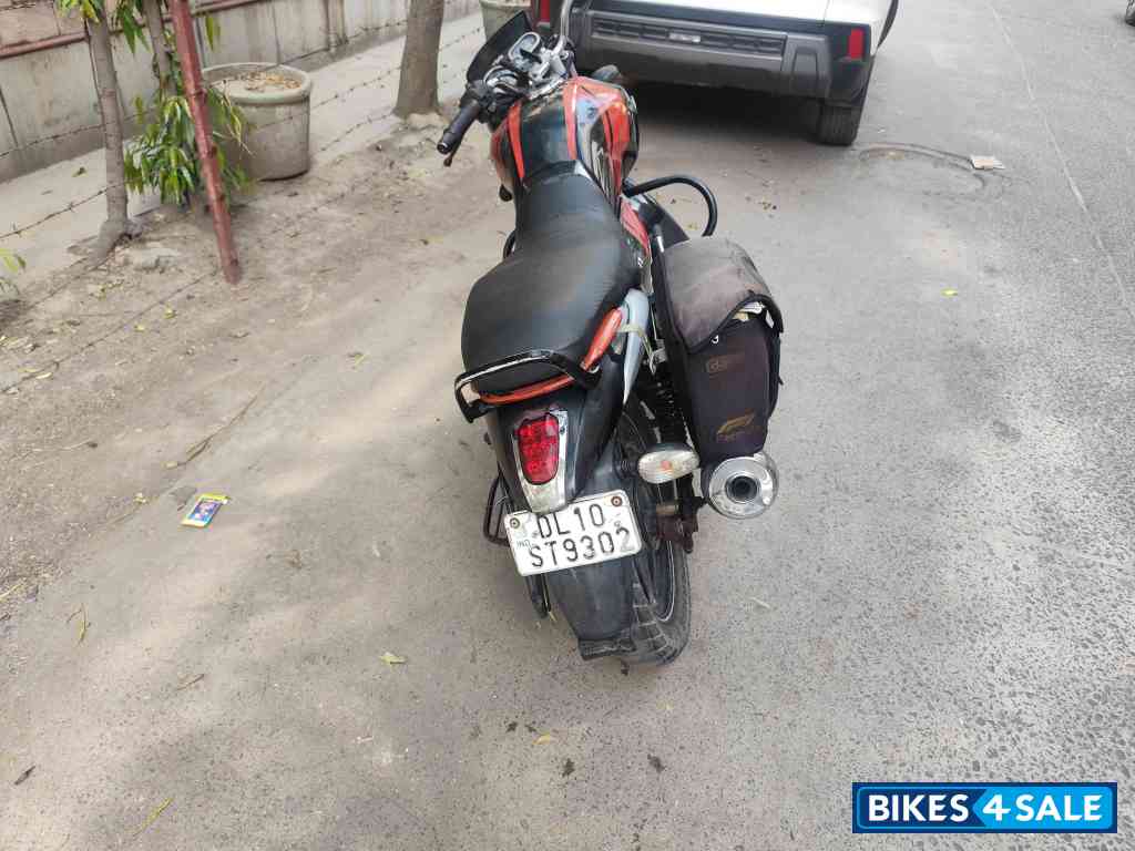 Ebony Black Met Bajaj V12 Ebony Black Met Bajaj V12