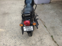 Kawasaki W175 BS6 2023