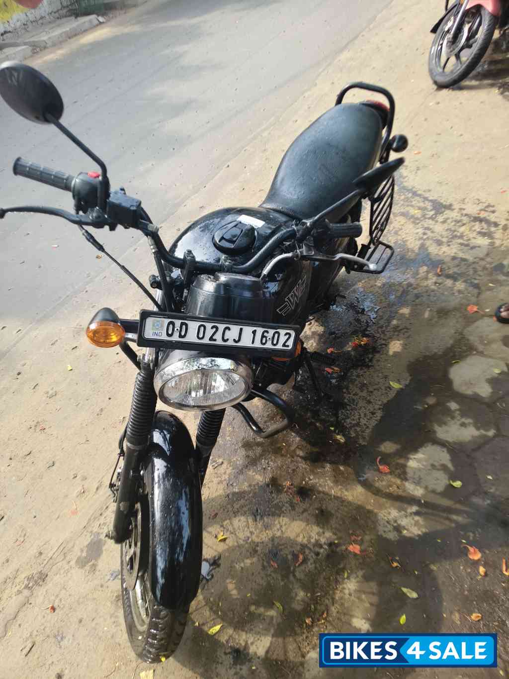 Kawasaki W175 BS6 2023