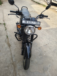 Kawasaki W175 BS6 2023