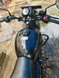 Kawasaki W175 BS6 2023