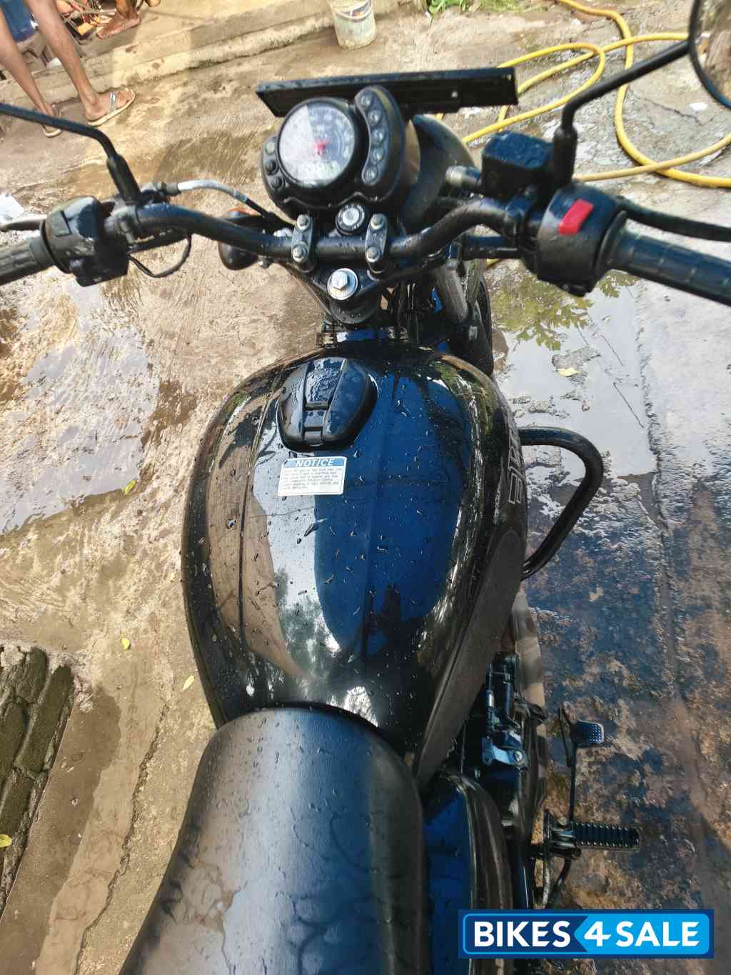 Kawasaki W175 BS6 2023