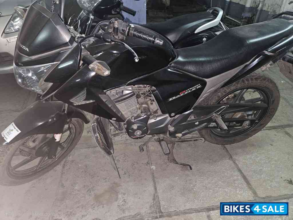 Black Honda Unicorn Dazzler Black Honda Unicorn Dazzler